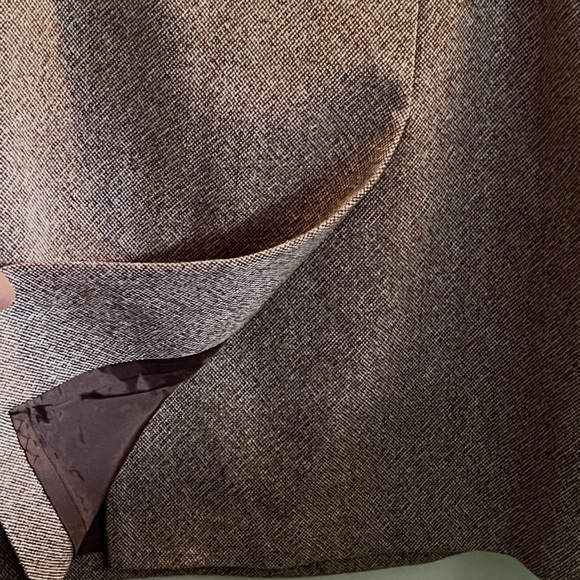 Brooks Brothers Wool Blend Skirt w Slit - Picture 9 of 11